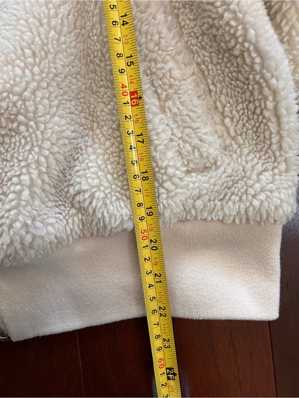 GAP Women's Medium Cream Faux-Fur Sherpa
Teddy Bomber Jacket - Full Zip - Picture 6 of 9